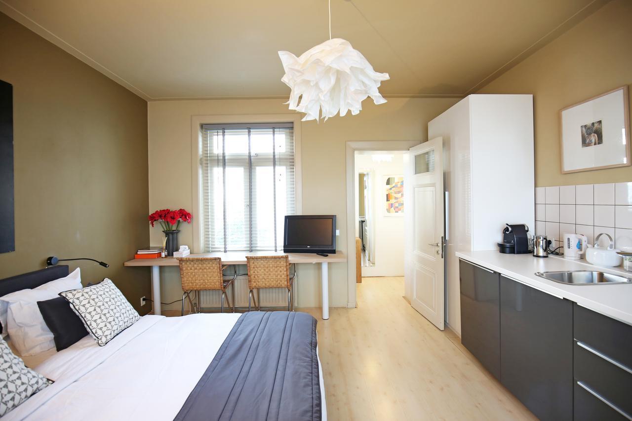 أمستردام Canal Studio Apartment المظهر الخارجي الصورة